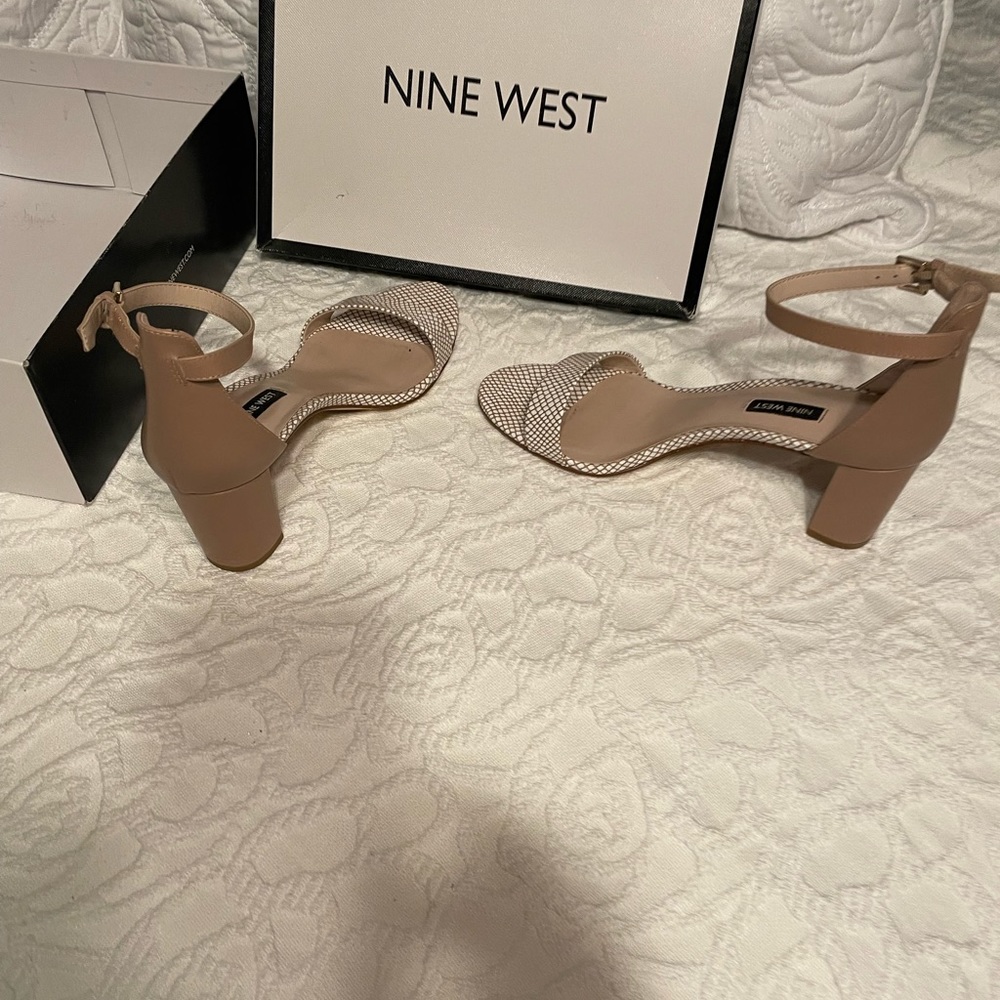 Nine West size 9.5